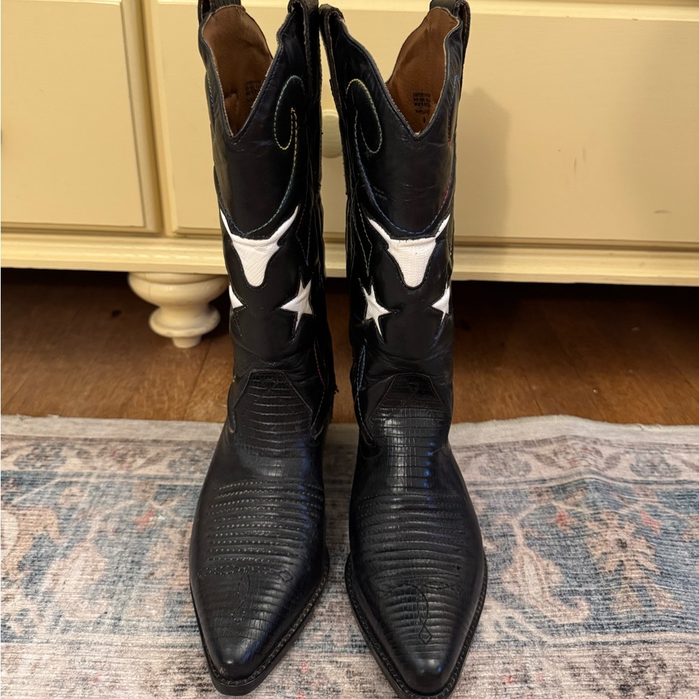 Black and White Western Cowboy Boots